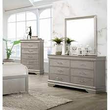 B6910 DRESSER & MIRROR